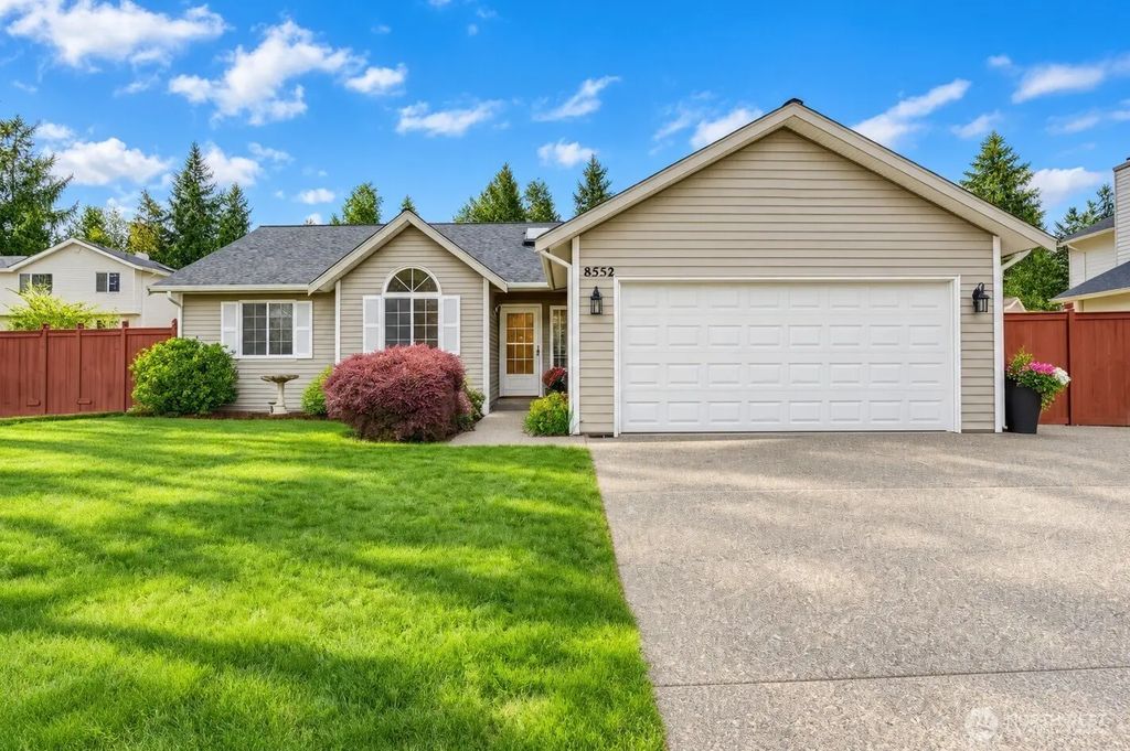 8552 Covina Loop Ne, Bremerton