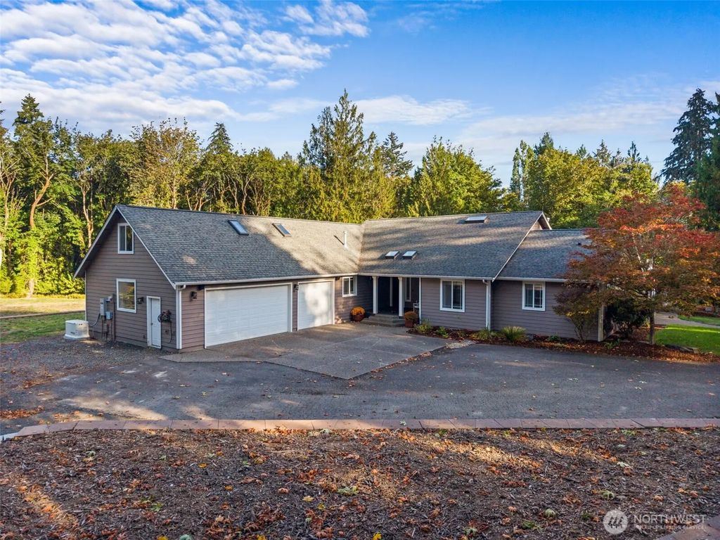 3301 Gravelly Beach Loop Nw, Olympia