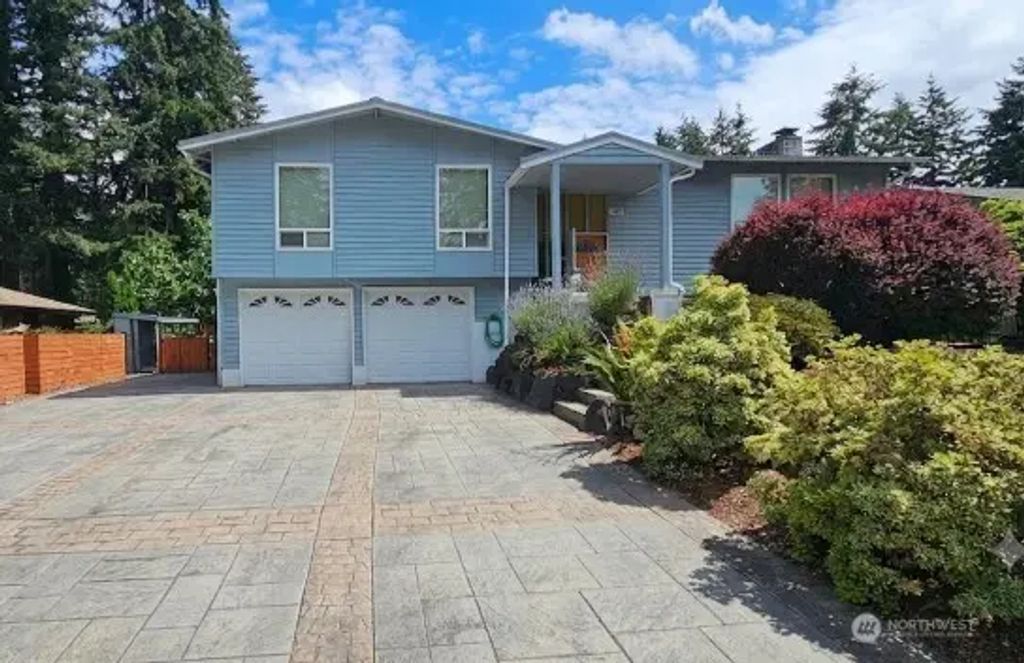 14554 166th Place Se, Renton