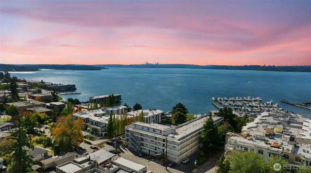 201 2nd Street S 201, Kirkland