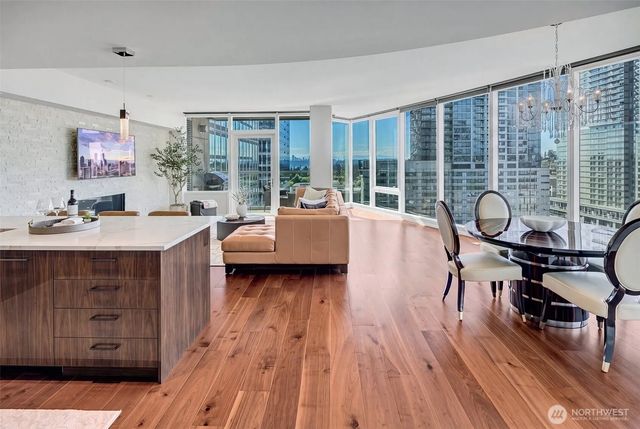 500 106th Avenue Ne 1801, Bellevue