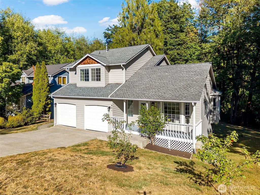 961 Ne Winston Dr, Bremerton