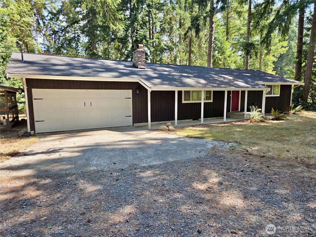 31719 41st Avenue E, Eatonville