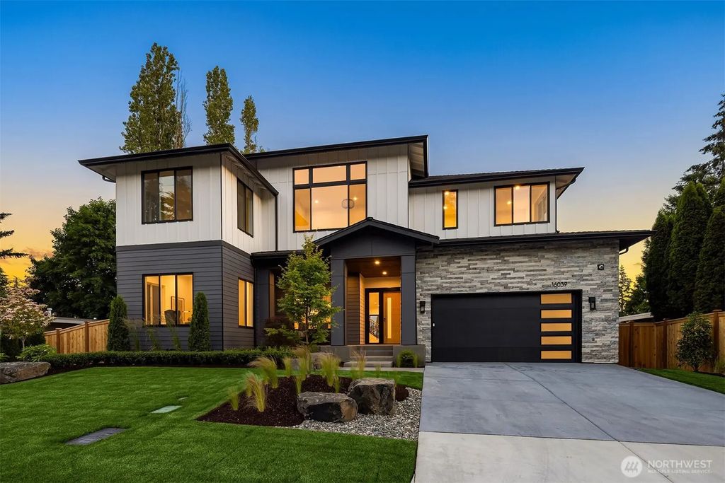 16039 Ne 3rd Street, Bellevue