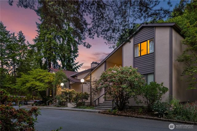 1518 Ne 140th Street C6, Seattle