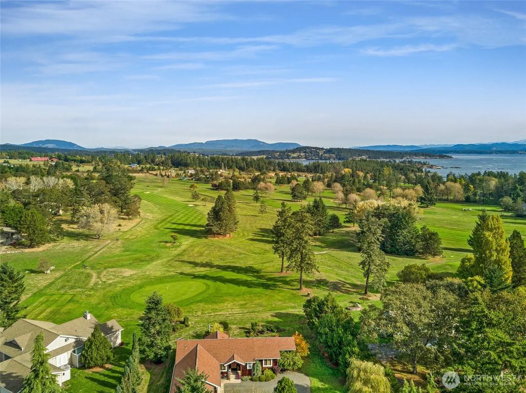 74 Garry Oak Lane, San Juan Island