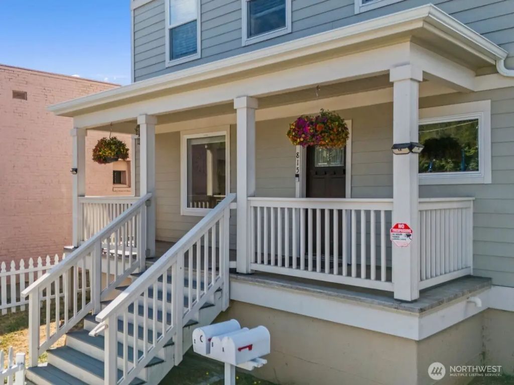 815 N 2nd Street A, Tacoma