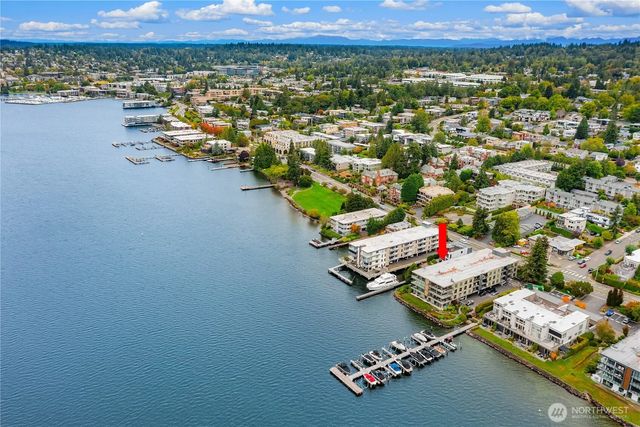 6401 Lake Washington Boulevard Ne 307, Kirkland