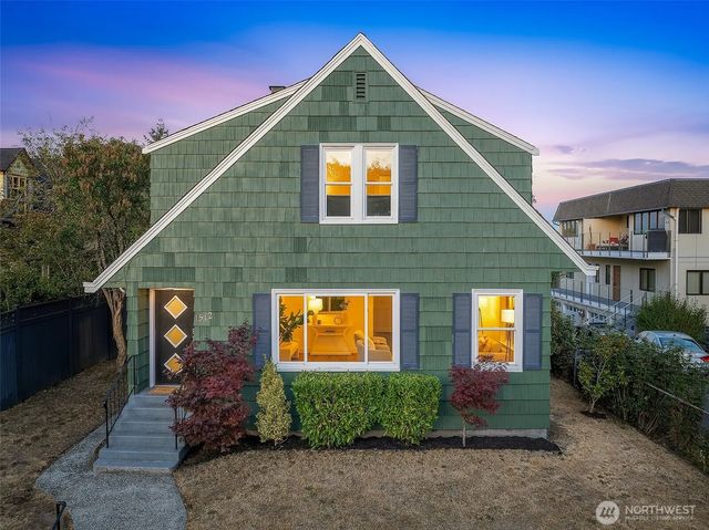1512 6th Avenue W, Seattle