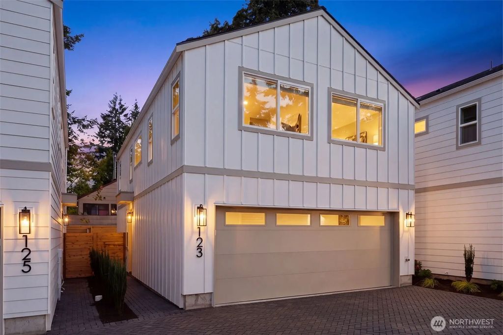 123 N 136th Street, Seattle