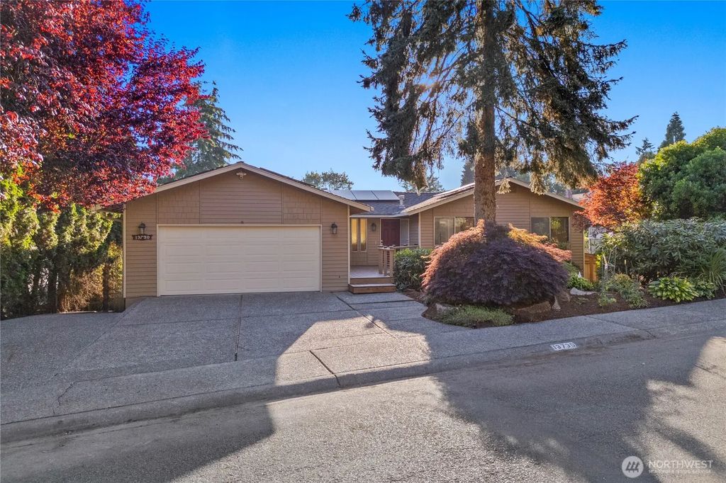 13730 Se 23rd Lane, Bellevue