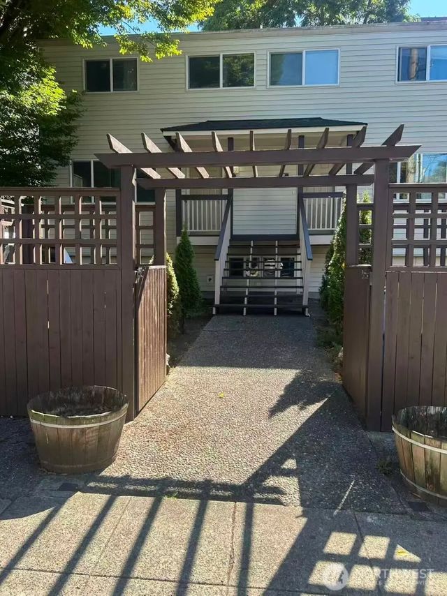 2357 Nw 65th, Seattle
