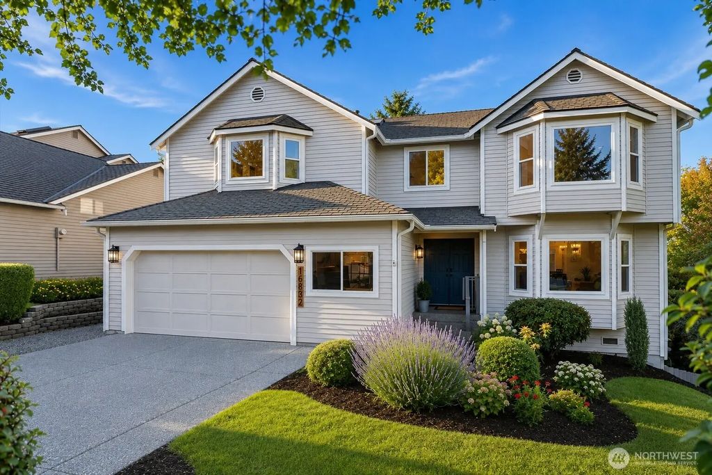 16832 119th Place Ne, Bothell