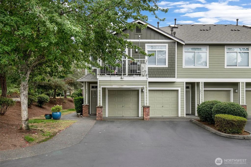 595 241st Lane Se, Sammamish