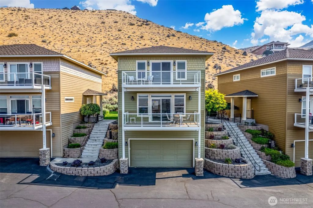 9215 Riverview Way Nw D30, Quincy