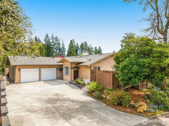 16204 Main Street, Bellevue
