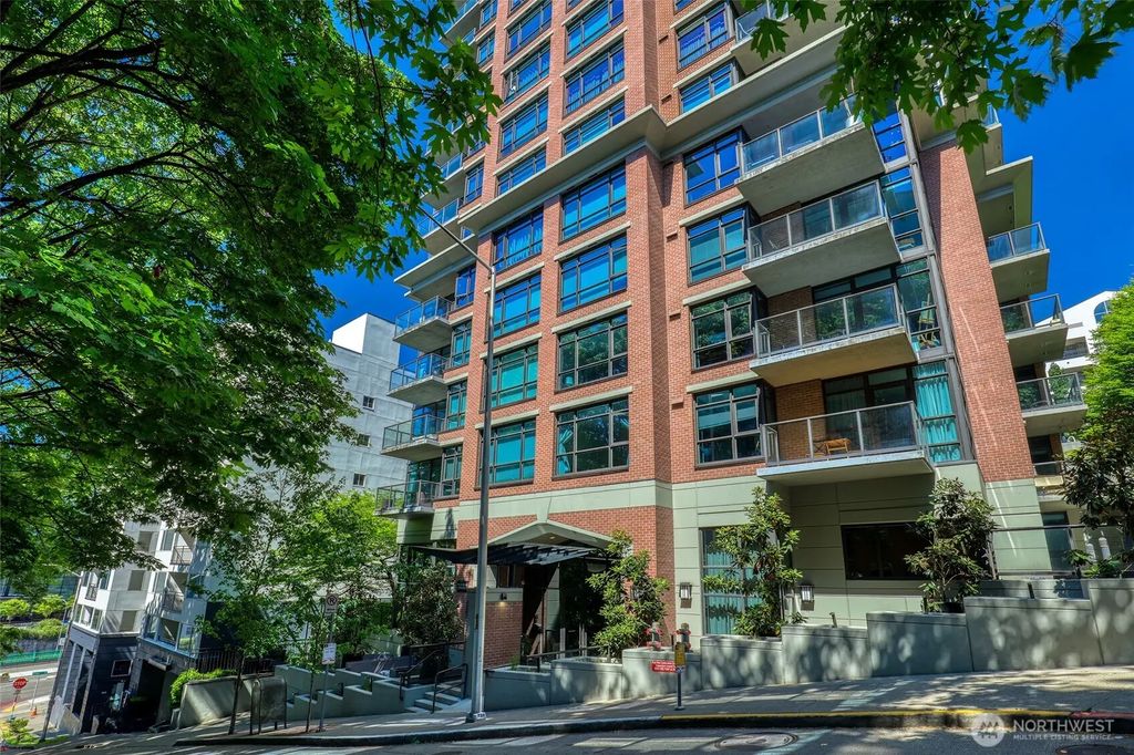 1420 Terry Avenue 304, Seattle