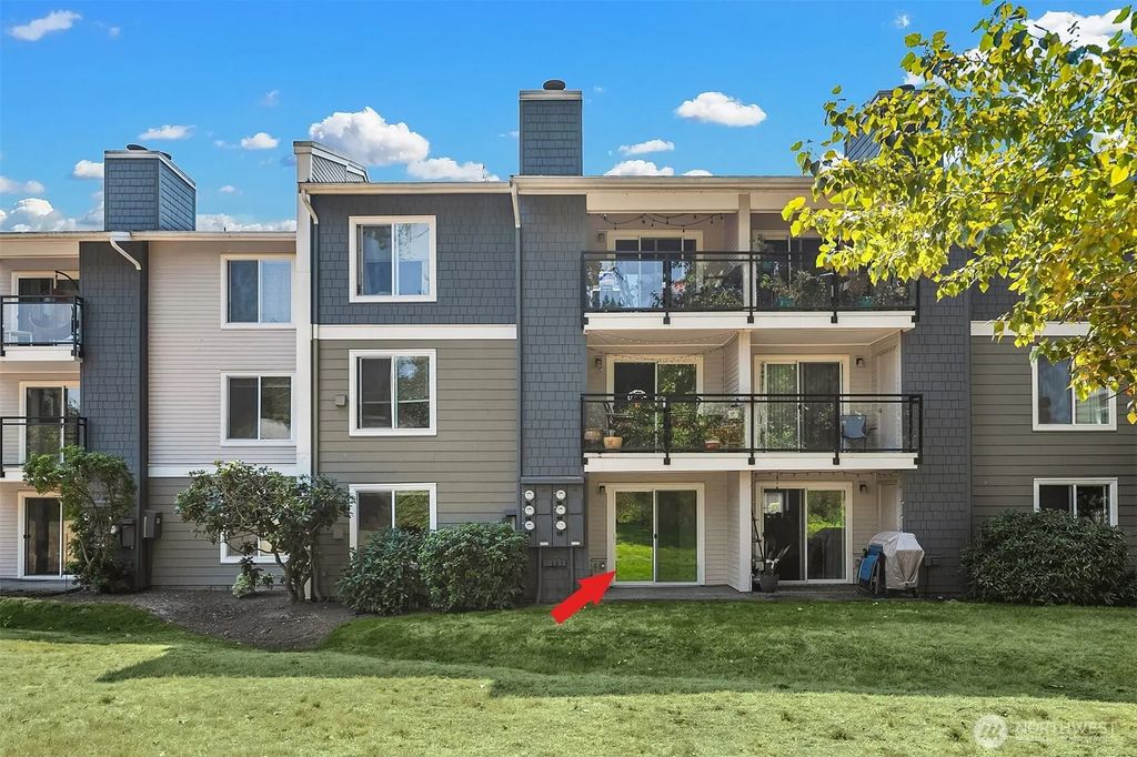 10838 E Riverside Drive C102, Bothell