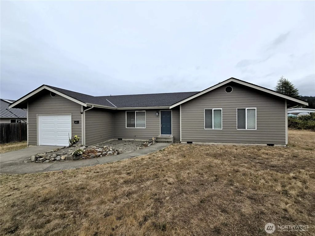 411 W Salal Place, Sequim