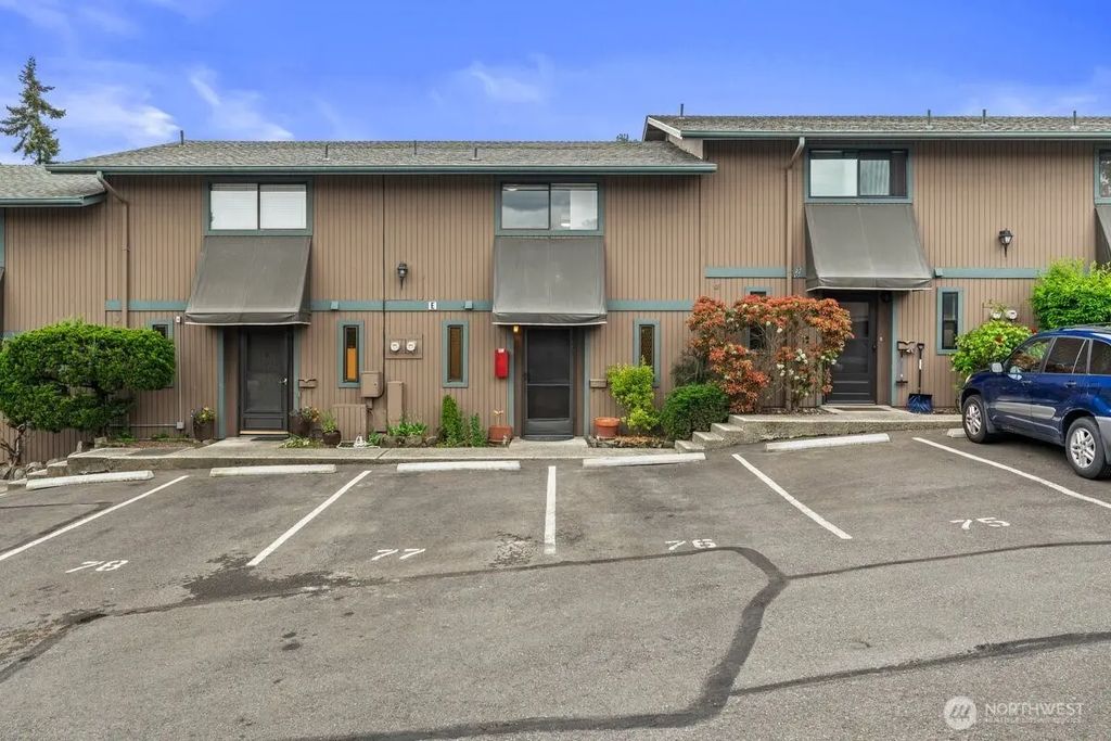 13702 37th Avenue S 51, Tukwila
