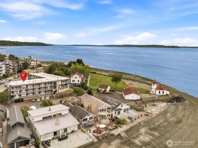 3151 Alki Avenue Sw 11, Seattle