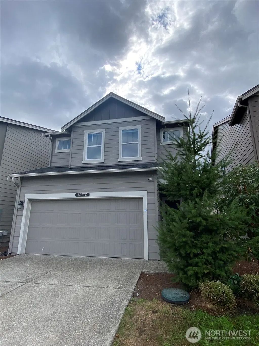 18772 Lipoma Place E, Puyallup