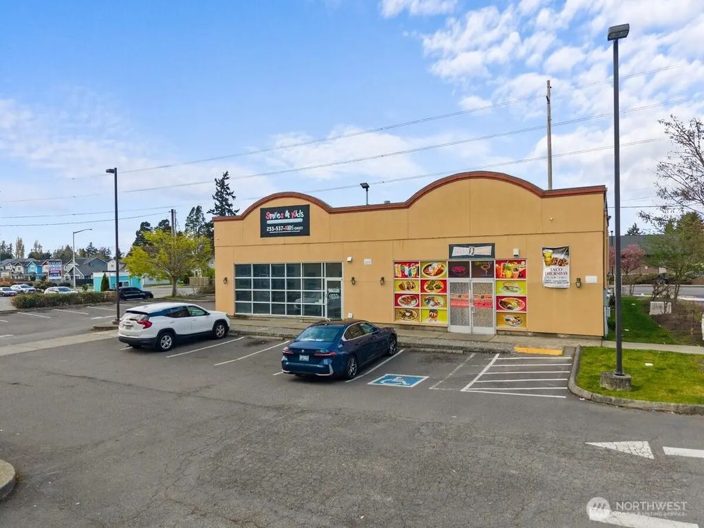 1148 72nd Street E, Tacoma