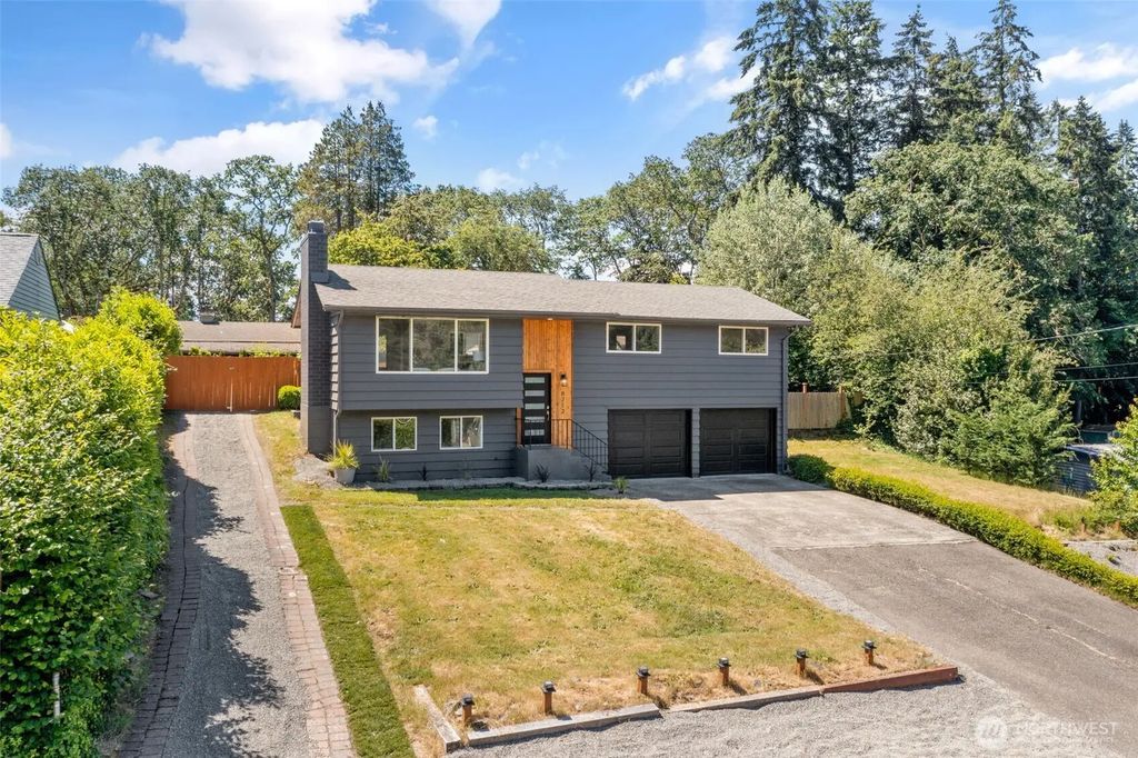 8712 Wildwood Avenue Sw, Lakewood