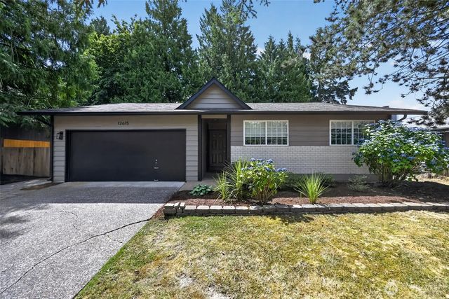 12615 Se 318th Way, Auburn