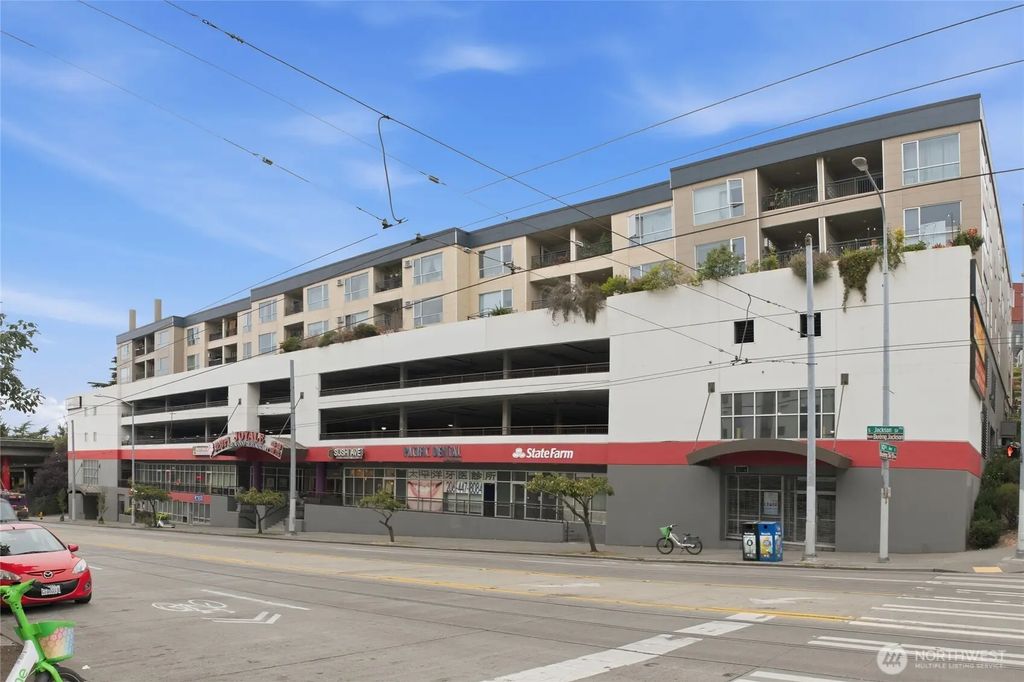 321 10th Avenue S 712, Seattle