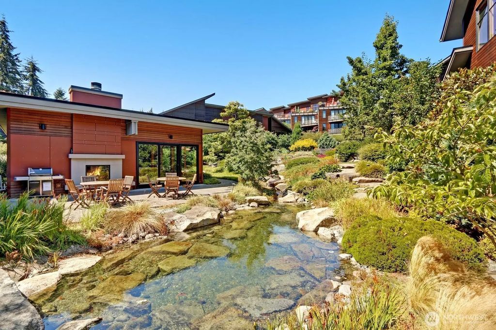 610 Vineyard Lane A302, Bainbridge Island