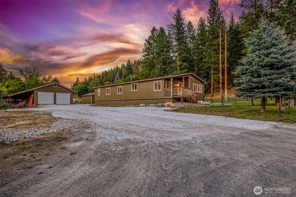 47 Oak Orchard Lane, Leavenworth