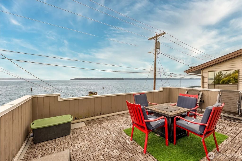 3030 Mission Beach Road, Tulalip