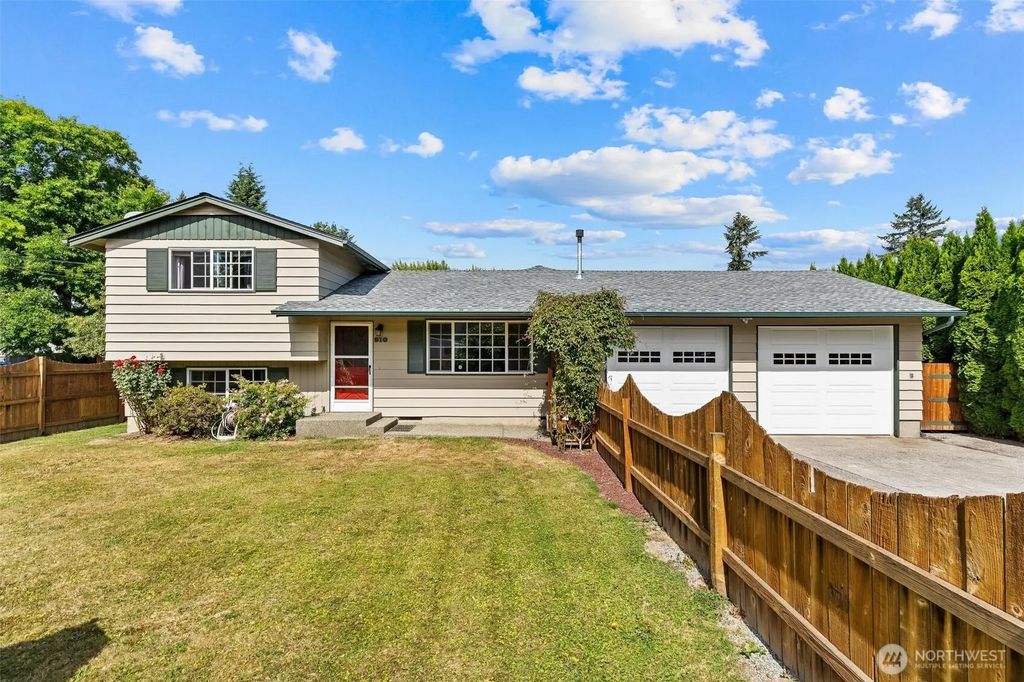 910 Dunlop Street, Sedro Woolley