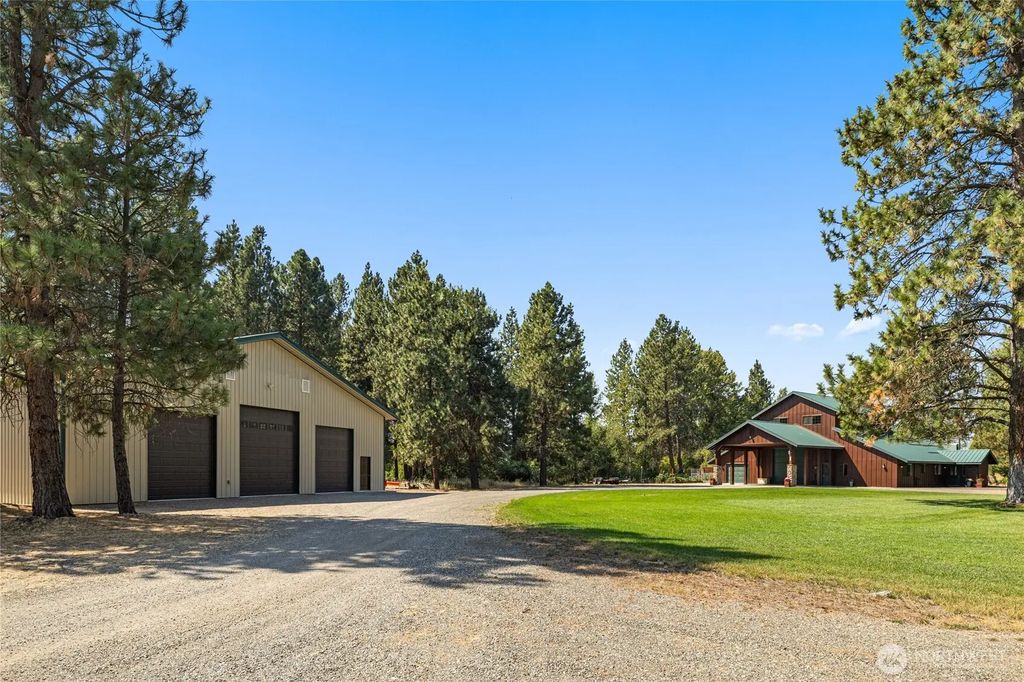 1703 Airport Road, Cle Elum