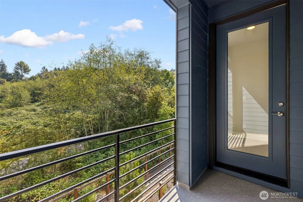 12207 137th Place Ne 2603, Redmond