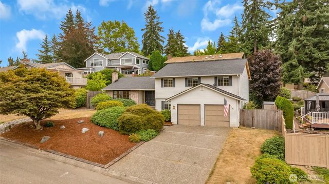 15307 Se 43rd Place, Bellevue
