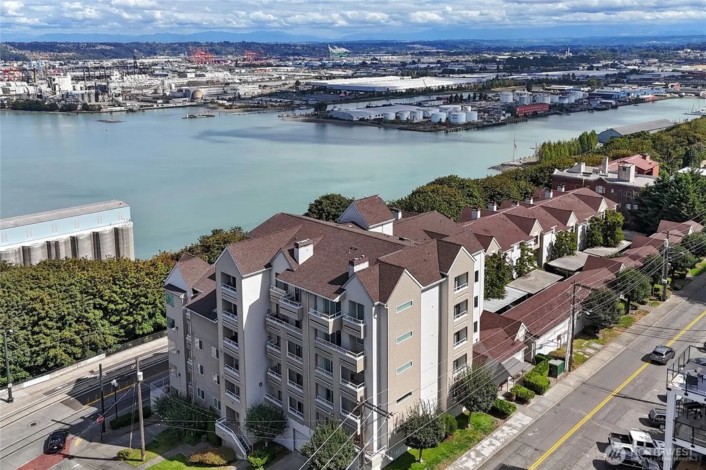 1 Broadway 315, Tacoma