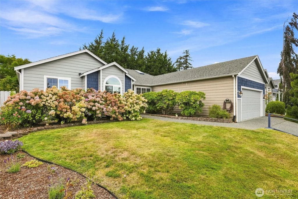 3602 F Avenue, Anacortes