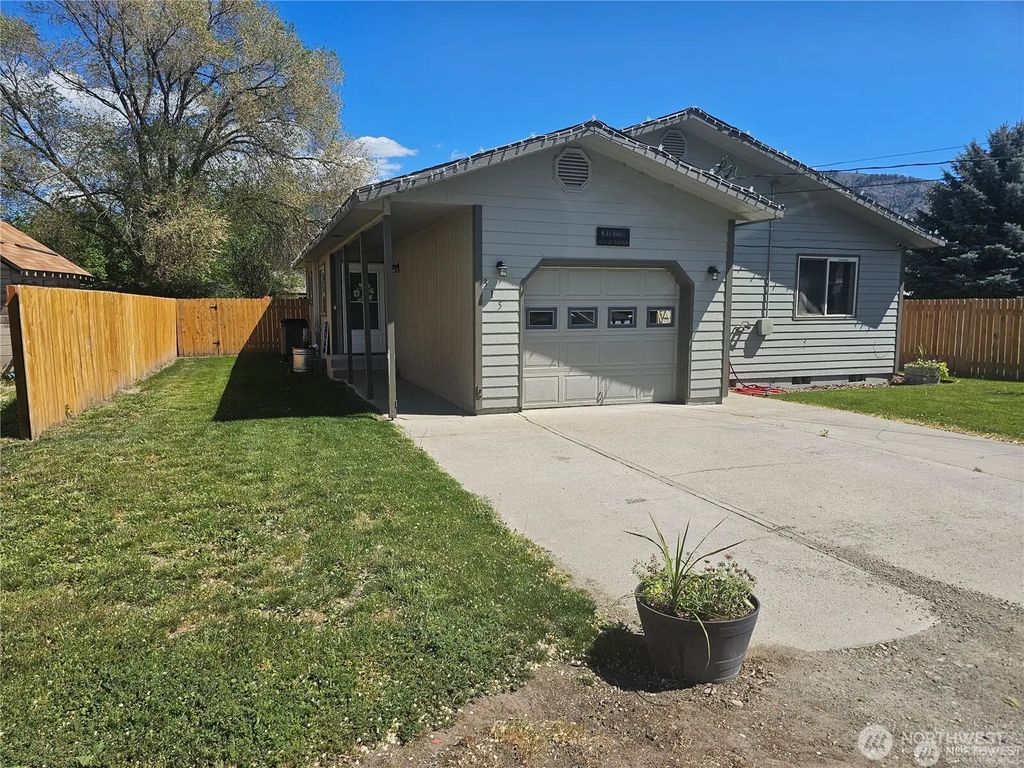 315 Juniper Street, Oroville