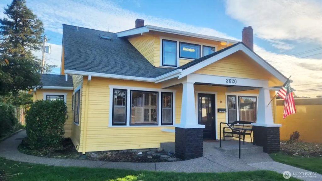 3620 6th Avenue, Tacoma
