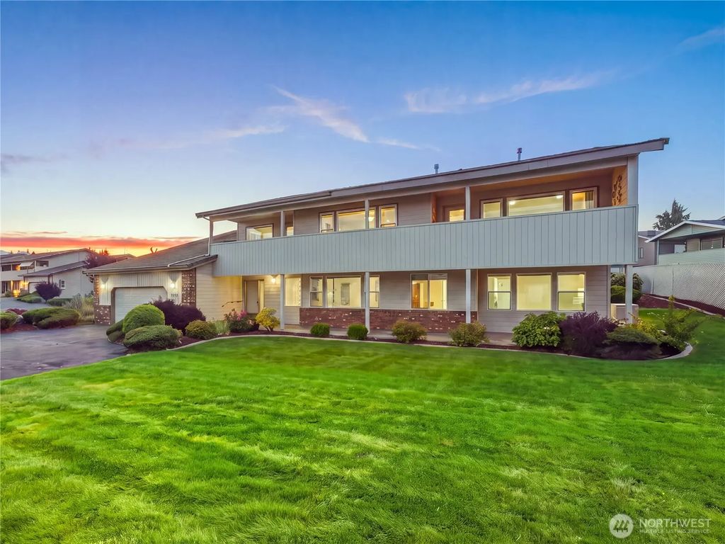 1380 Eastmont Avenue 502, East Wenatchee