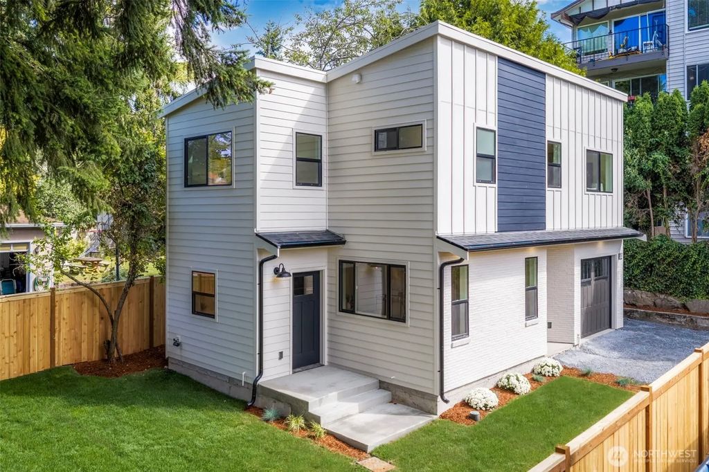 212 N 115th Street, Seattle