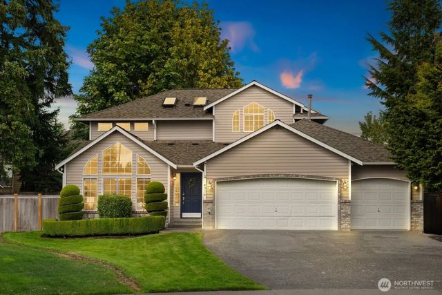 4314 Ne 6th Place, Renton
