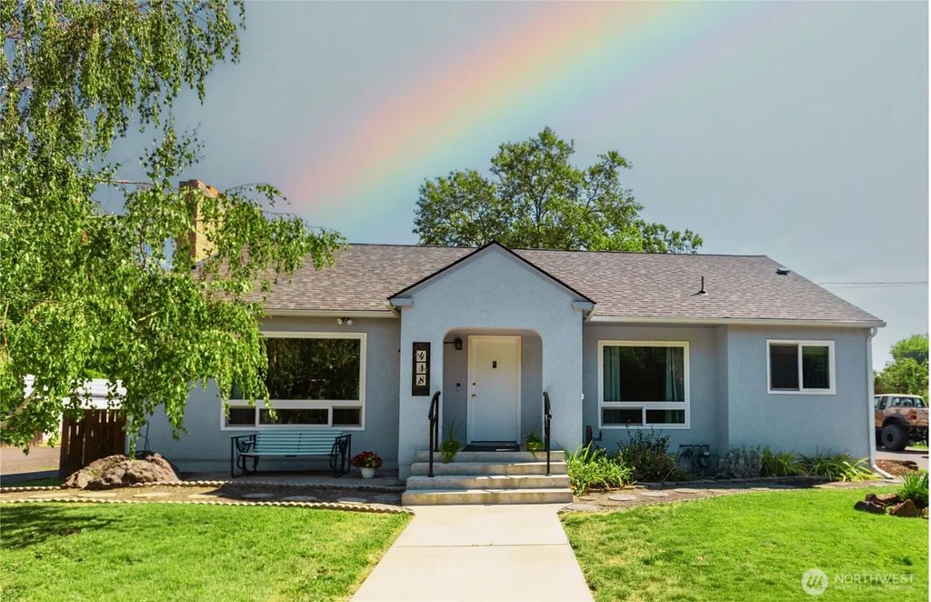 418 N Division Street, Walla Walla
