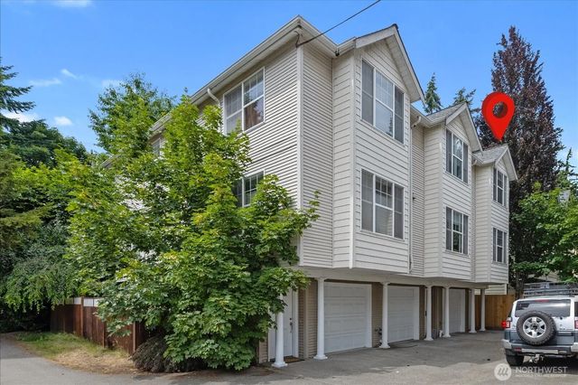 13716 Midvale Avenue N C, Seattle
