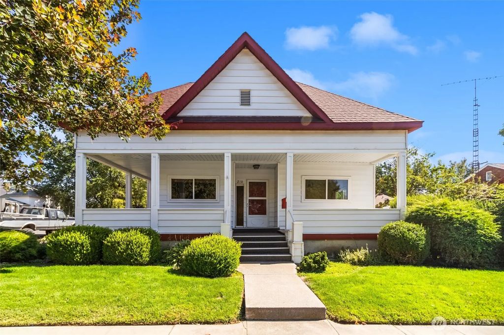 210 E 3rd Avenue, Ritzville