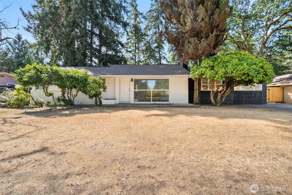 8518 Mount Tacoma Drive Sw, Lakewood