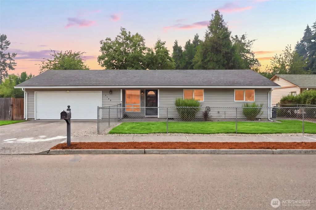 2102 Ne 96th Court N, Vancouver