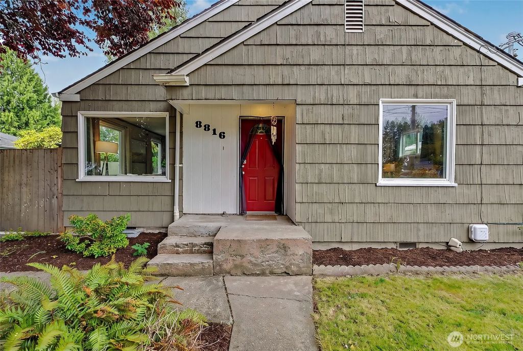 8816 A Street, Tacoma